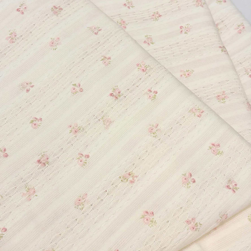 100% Cotton Jacquard, Cutwork, and Crinkled textilia